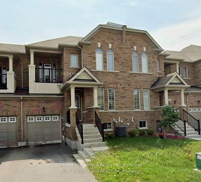 205, Laker, Woodland Hill, Newmarket