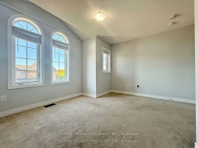 205, Laker, Woodland Hill, Newmarket