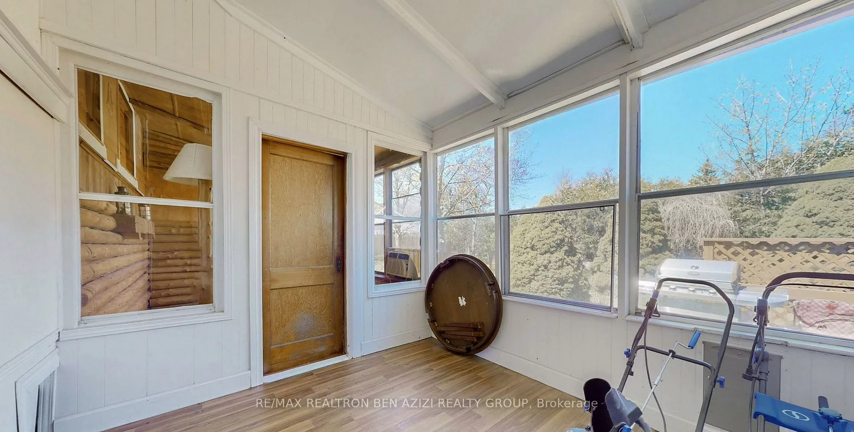 49, Don Mor, Central Newmarket, Newmarket