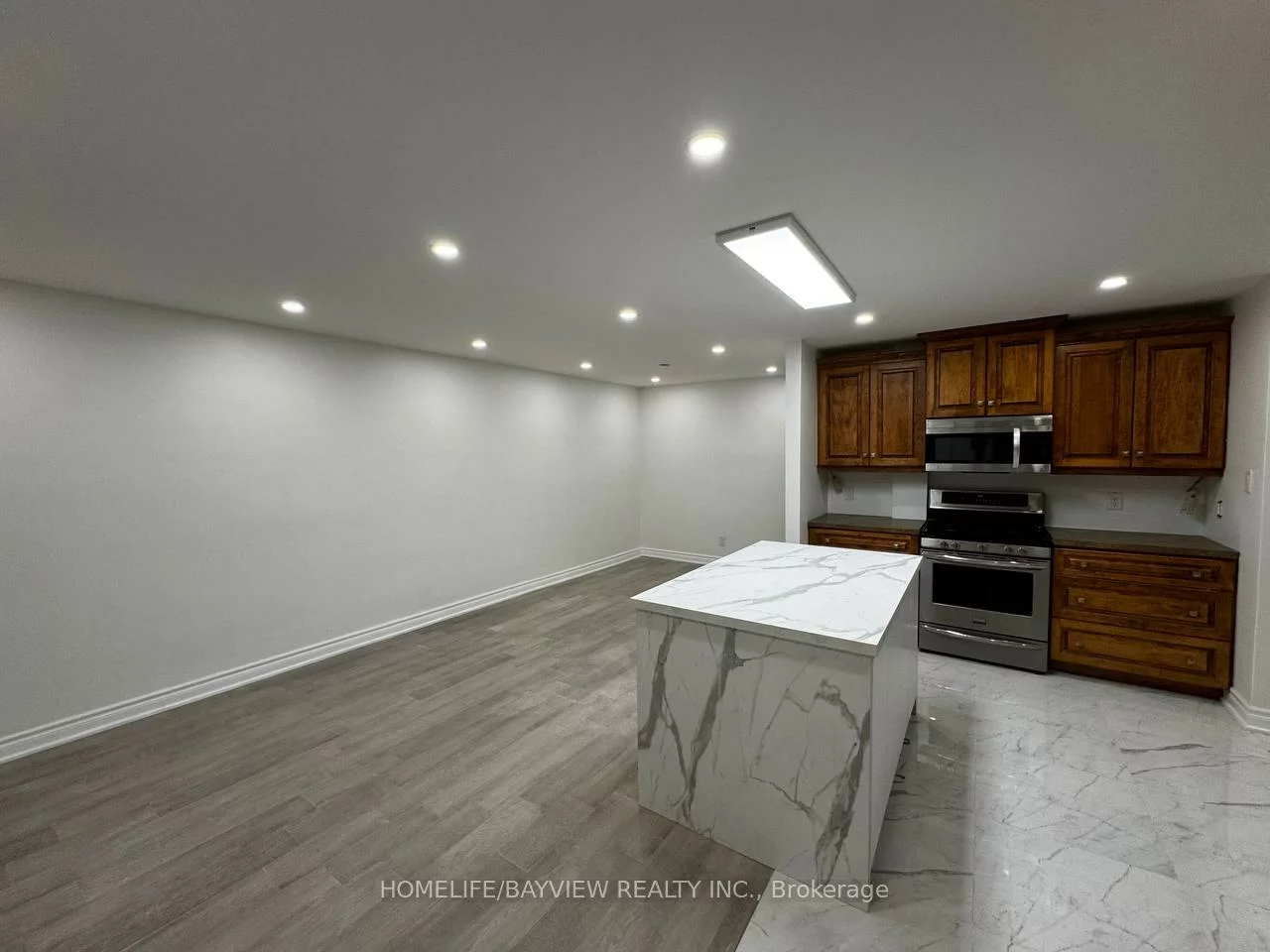 255, Penn, Bristol-London, Newmarket