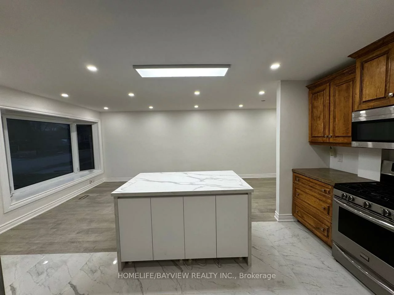 255, Penn, Bristol-London, Newmarket