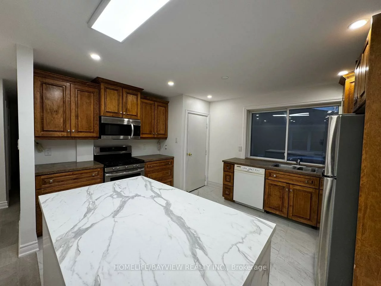 255, Penn, Bristol-London, Newmarket