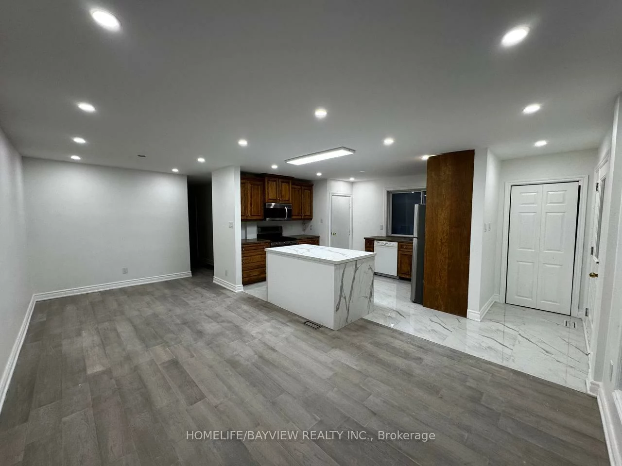 255, Penn, Bristol-London, Newmarket