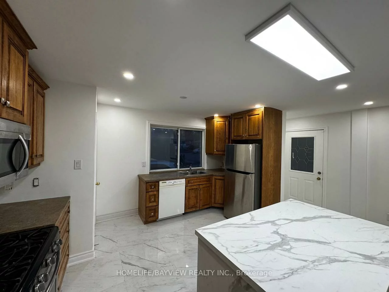 255, Penn, Bristol-London, Newmarket