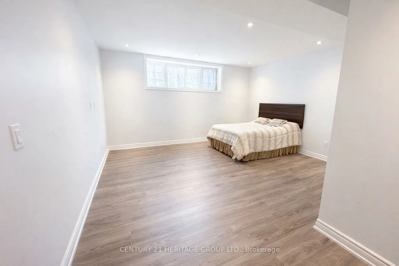 17, La Quinta, Glenway Estates, Newmarket