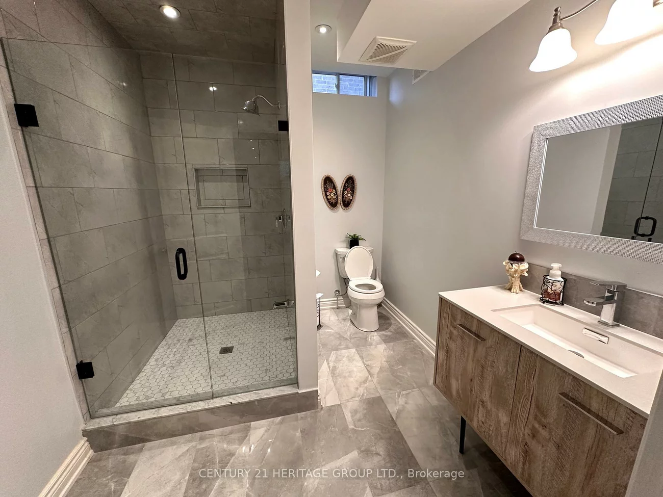 17, La Quinta, Glenway Estates, Newmarket