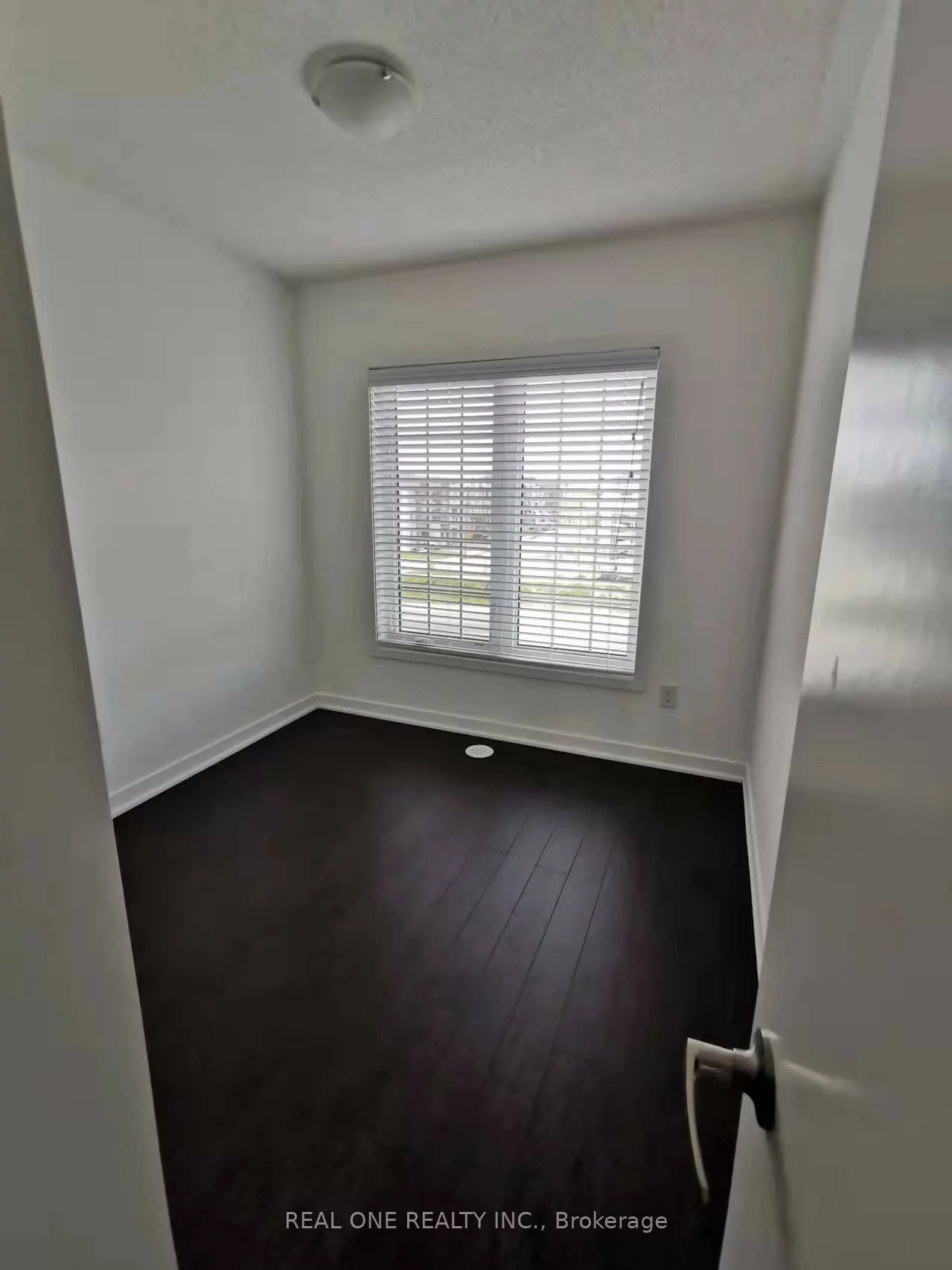 209, Harding Park, Glenway Estates, Newmarket