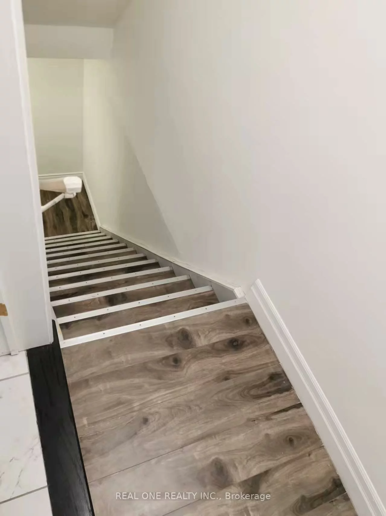 209, Harding Park, Glenway Estates, Newmarket