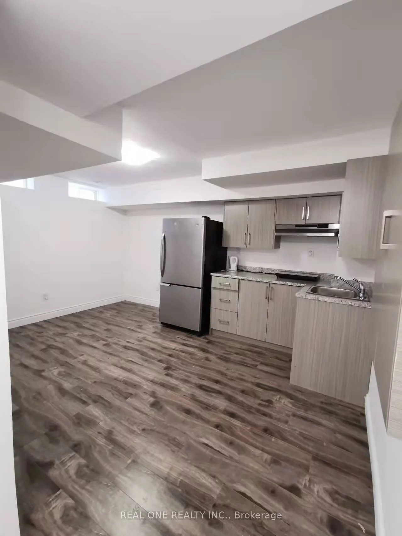 209, Harding Park, Glenway Estates, Newmarket