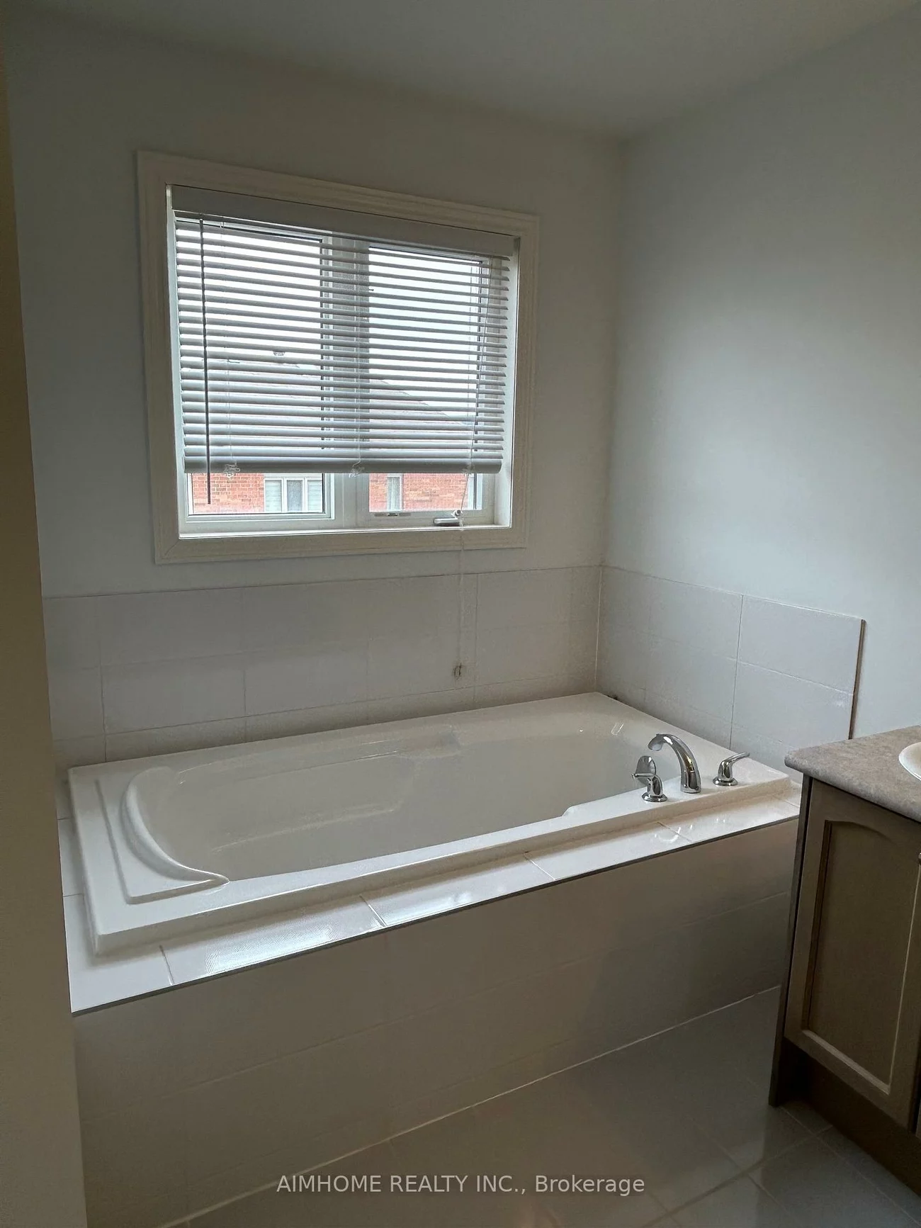 1202, Atkins, Stonehaven-Wyndham, Newmarket