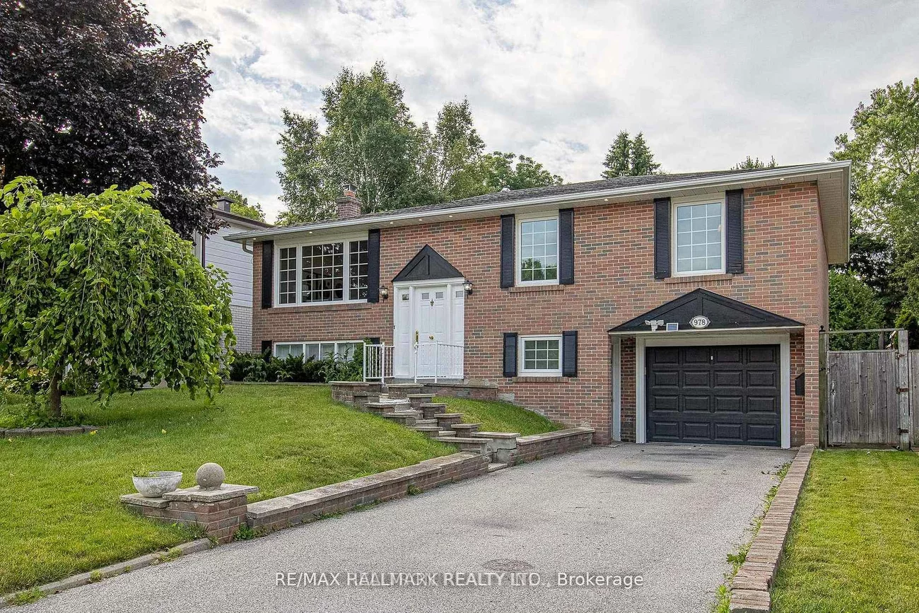 978, Wildwood, Gorham-College Manor, Newmarket