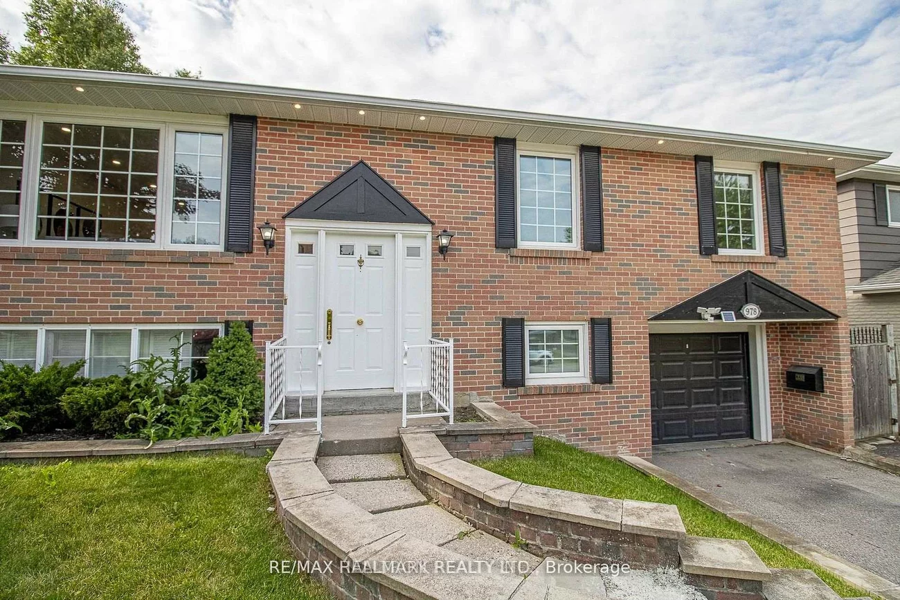 978, Wildwood, Gorham-College Manor, Newmarket