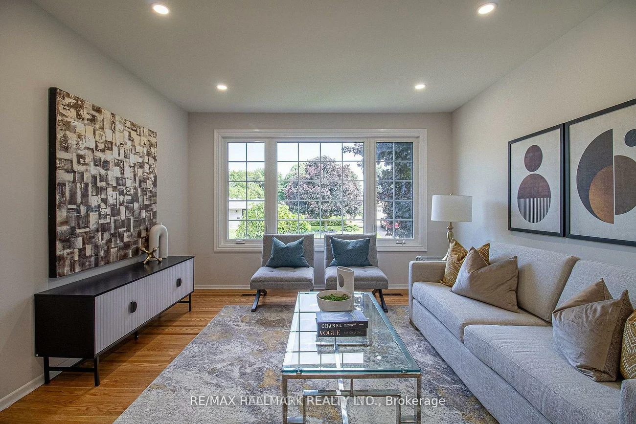 978, Wildwood, Gorham-College Manor, Newmarket