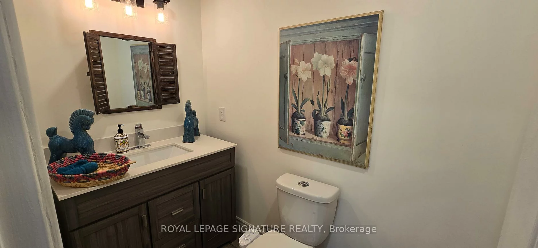 105, Ashton, Huron Heights-Leslie Valley, Newmarket