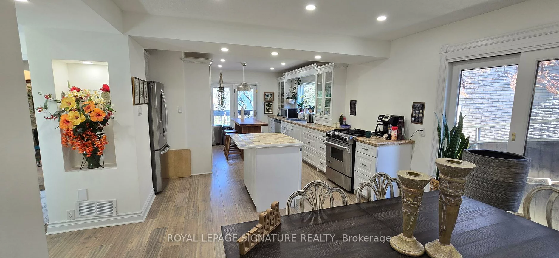 105, Ashton, Huron Heights-Leslie Valley, Newmarket