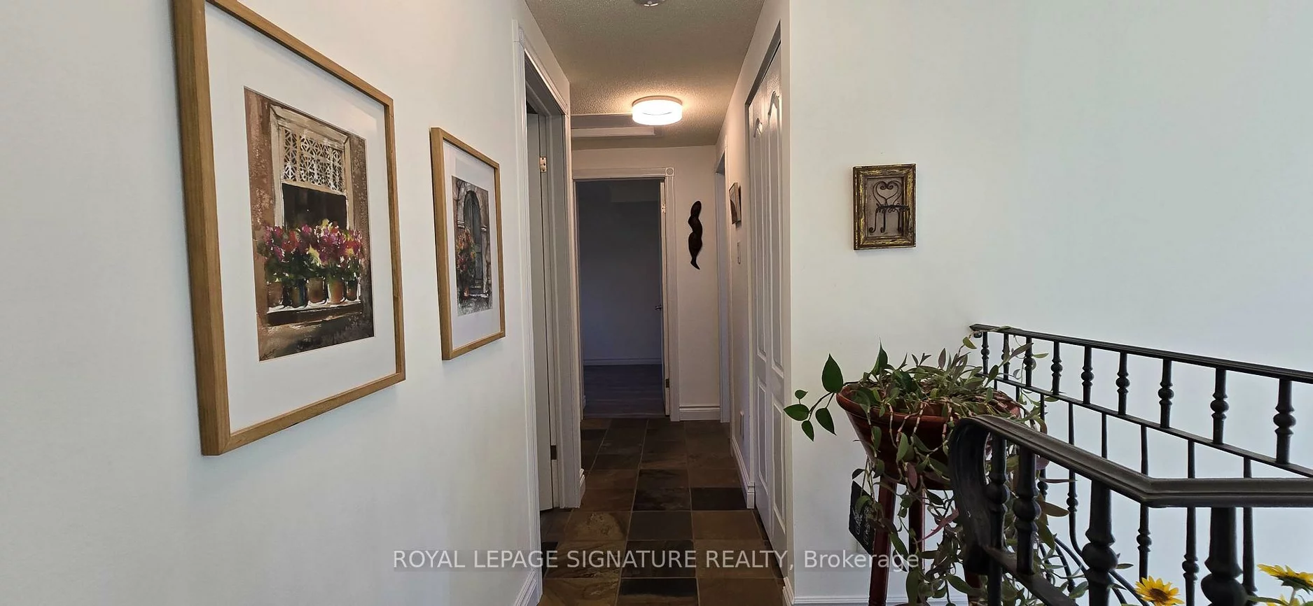 105, Ashton, Huron Heights-Leslie Valley, Newmarket