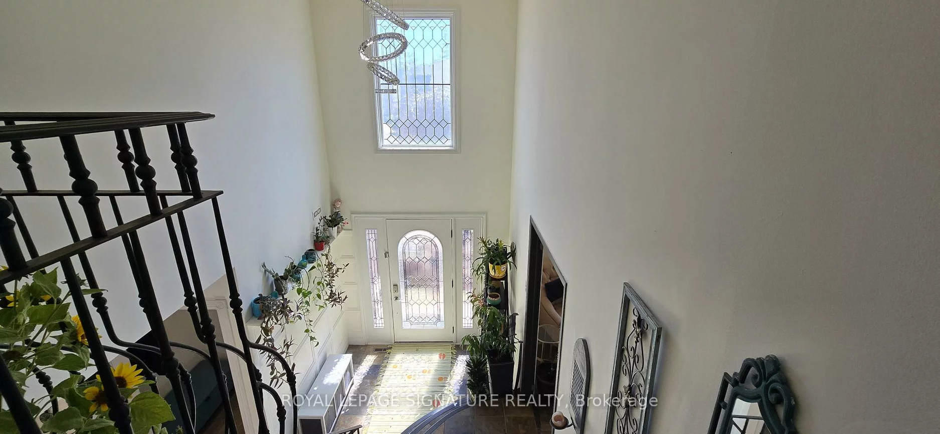 105, Ashton, Huron Heights-Leslie Valley, Newmarket