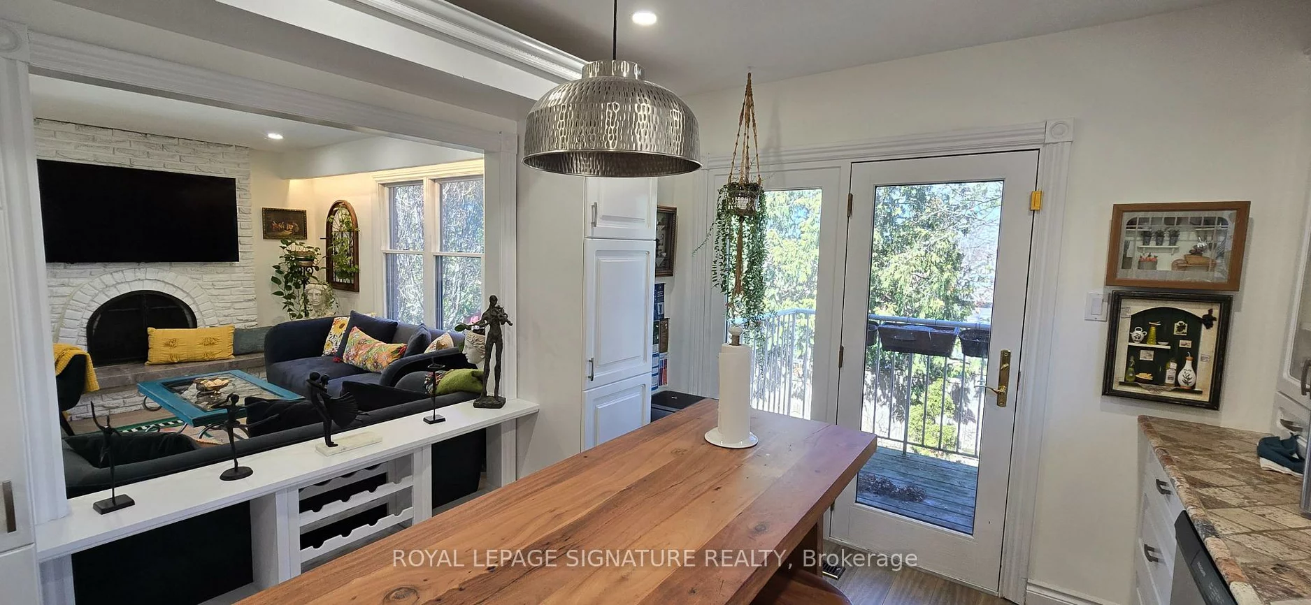 105, Ashton, Huron Heights-Leslie Valley, Newmarket