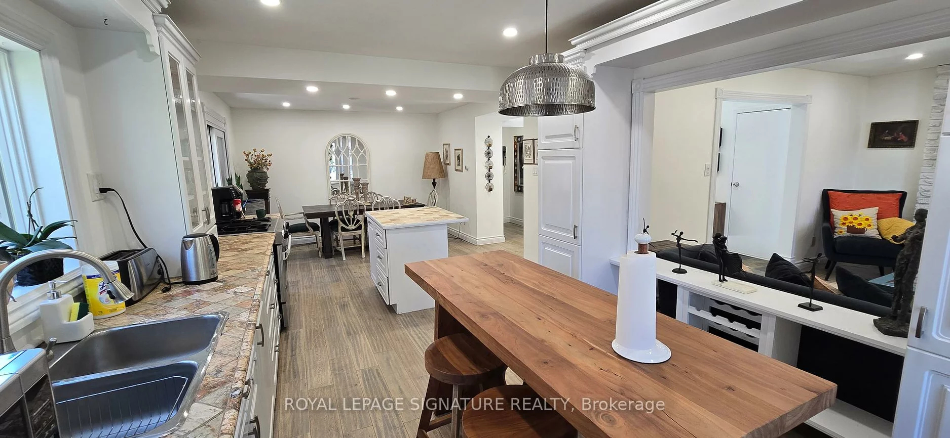 105, Ashton, Huron Heights-Leslie Valley, Newmarket