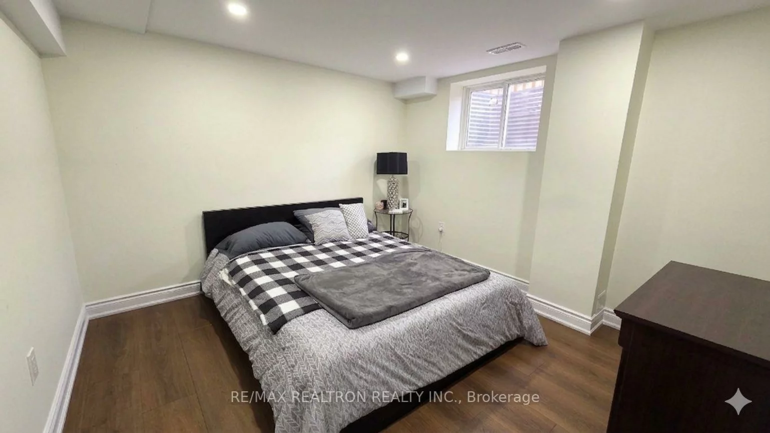 304, Reading, Bristol-London, Newmarket