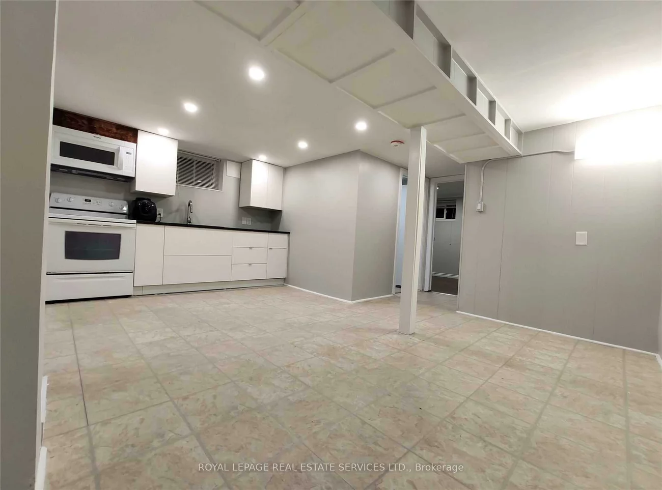 126, Sheldon, Bristol-London, Newmarket