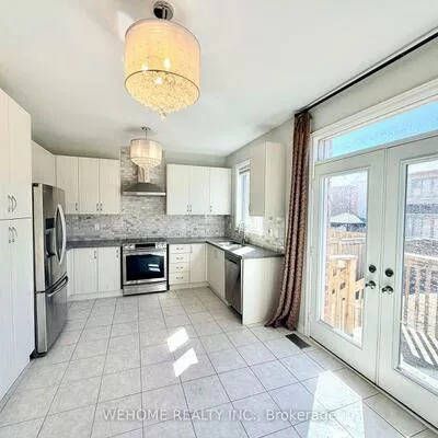 657, Sweetwater, Glenway Estates, Newmarket