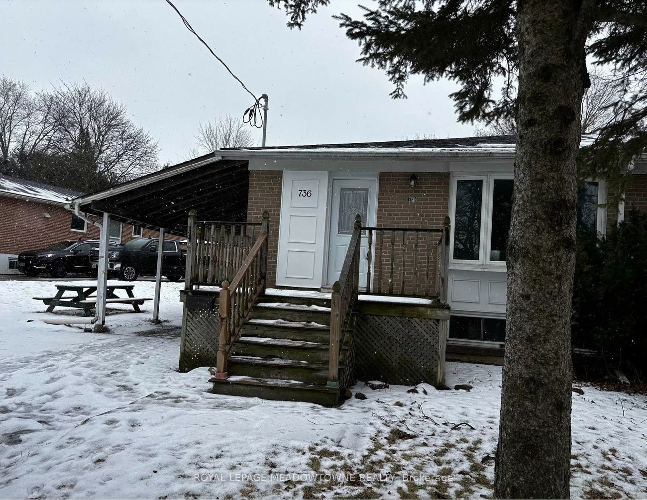 736, Sunnypoint, Huron Heights-Leslie Valley, Newmarket