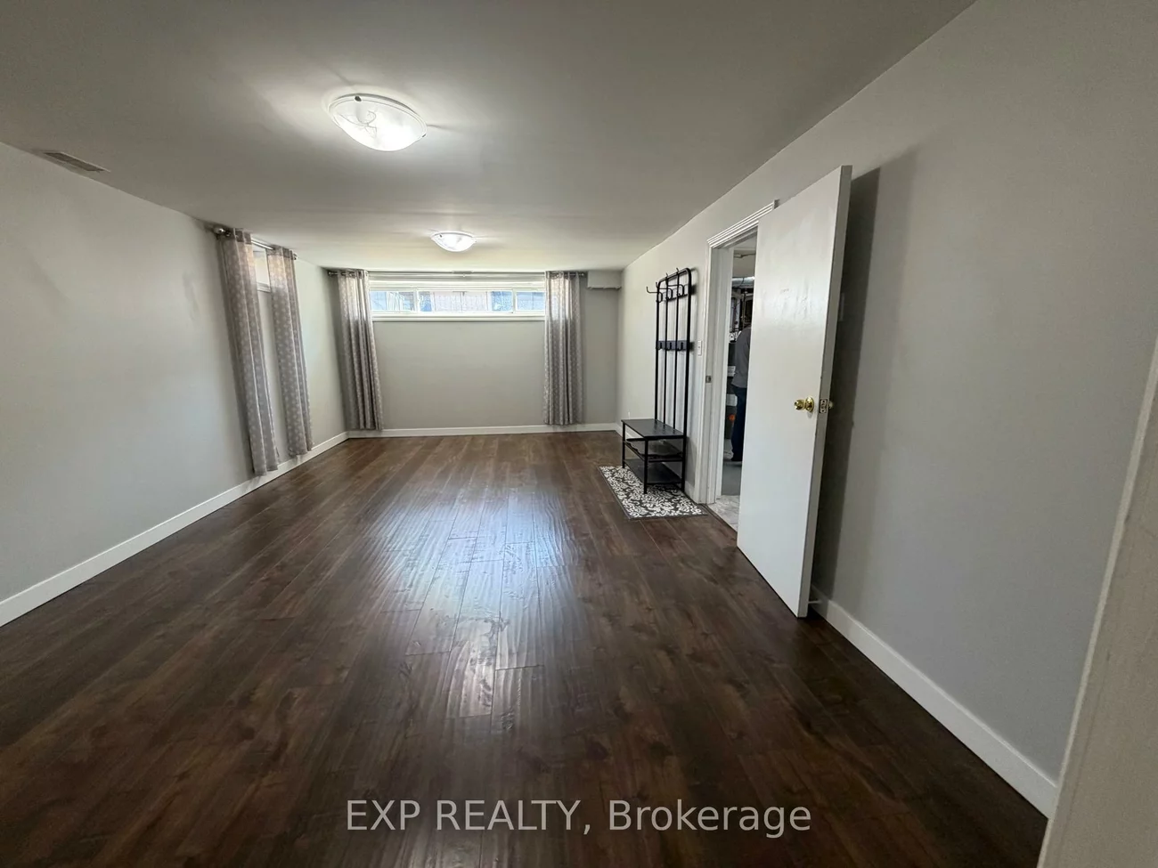 73, Roxborough, Gorham-College Manor, Newmarket