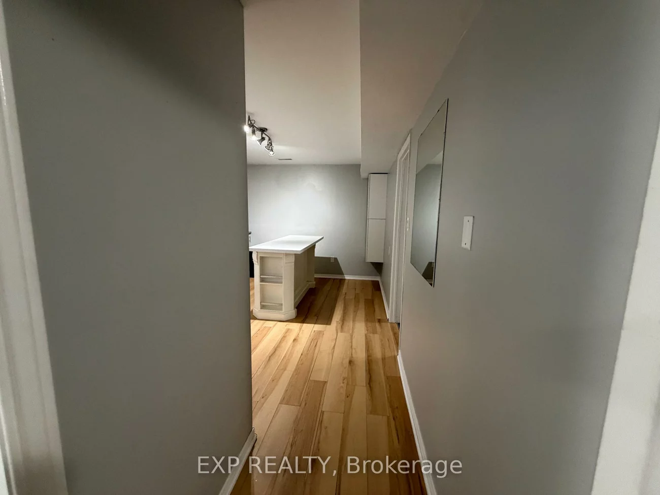 73, Roxborough, Gorham-College Manor, Newmarket