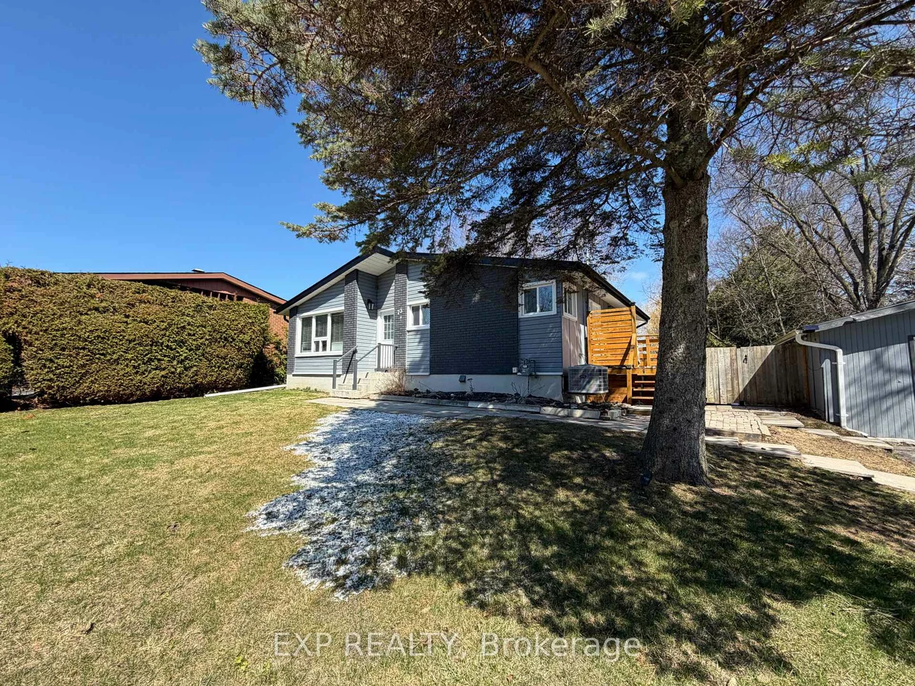 73, Roxborough, Gorham-College Manor, Newmarket