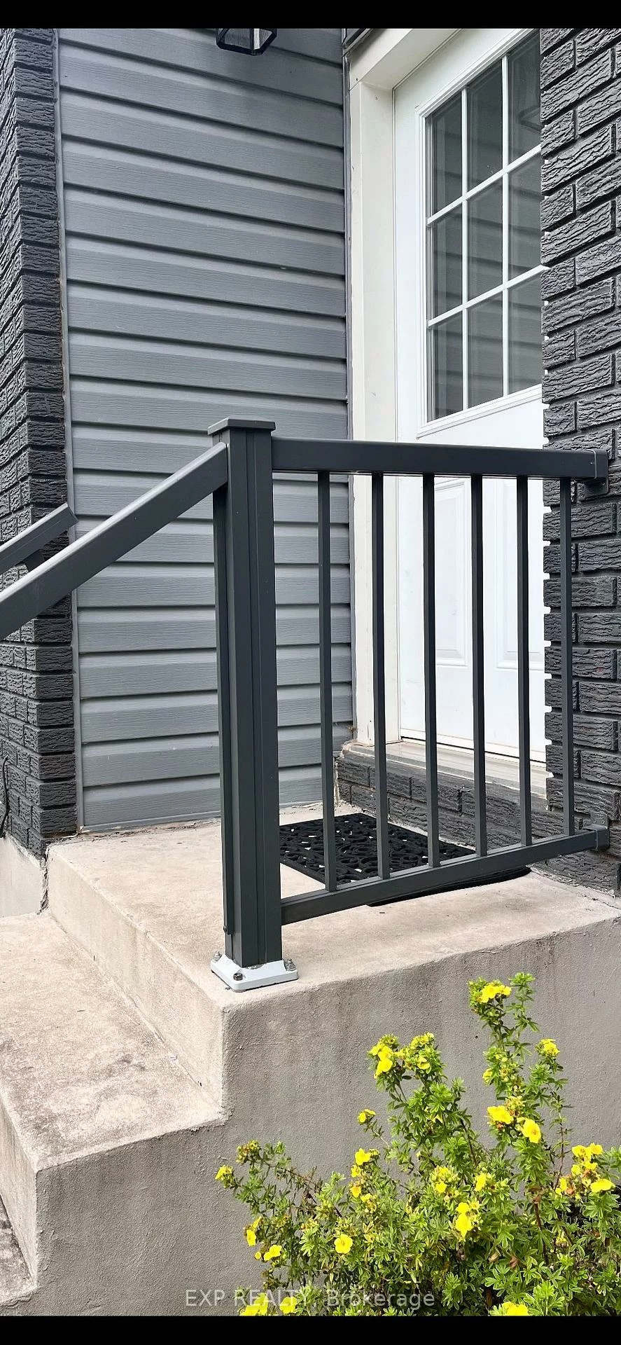 73, Roxborough, Gorham-College Manor, Newmarket