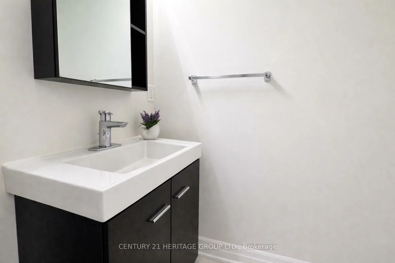 691, Shanahan, Armitage, Newmarket