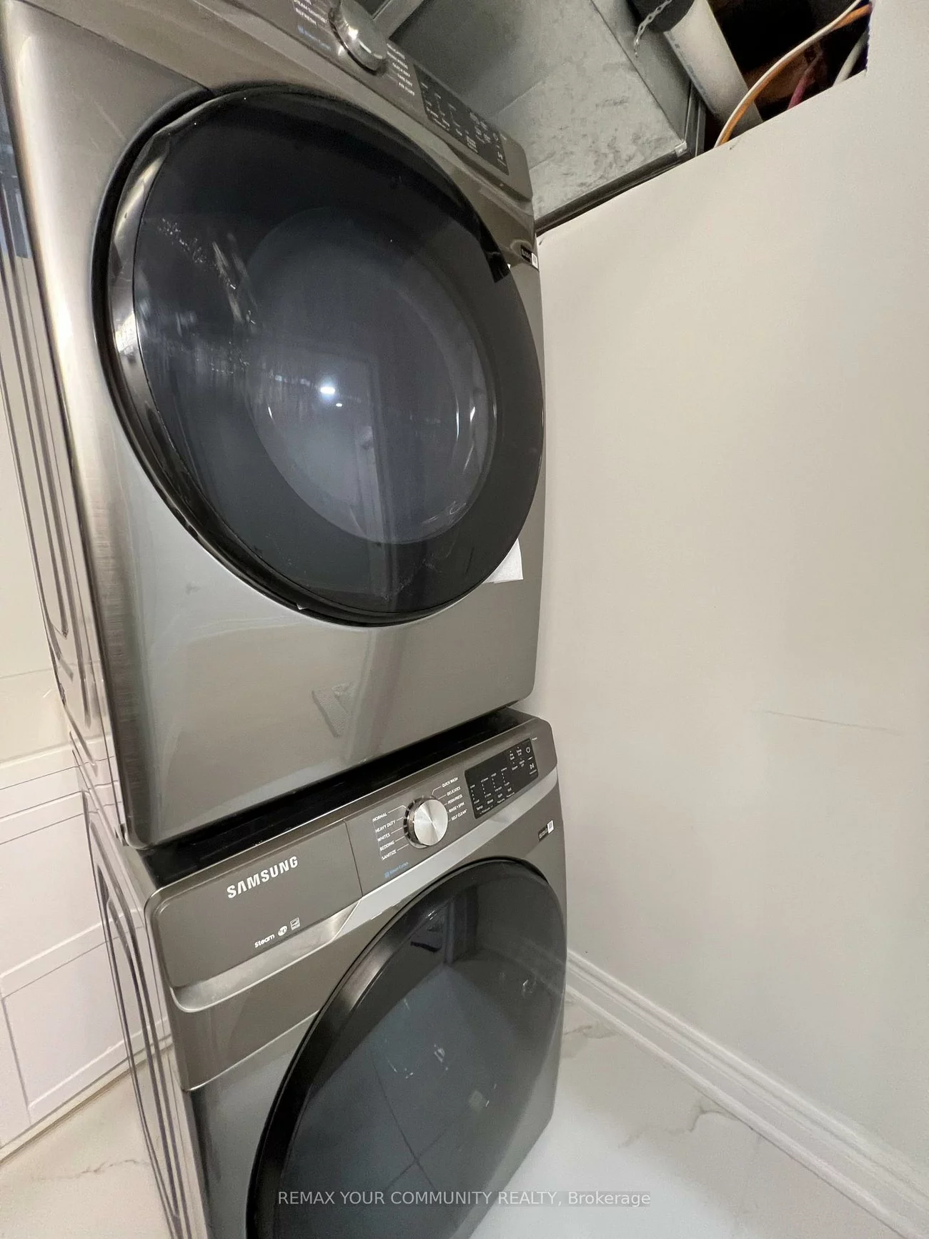 39, Nelson, Armitage, Newmarket