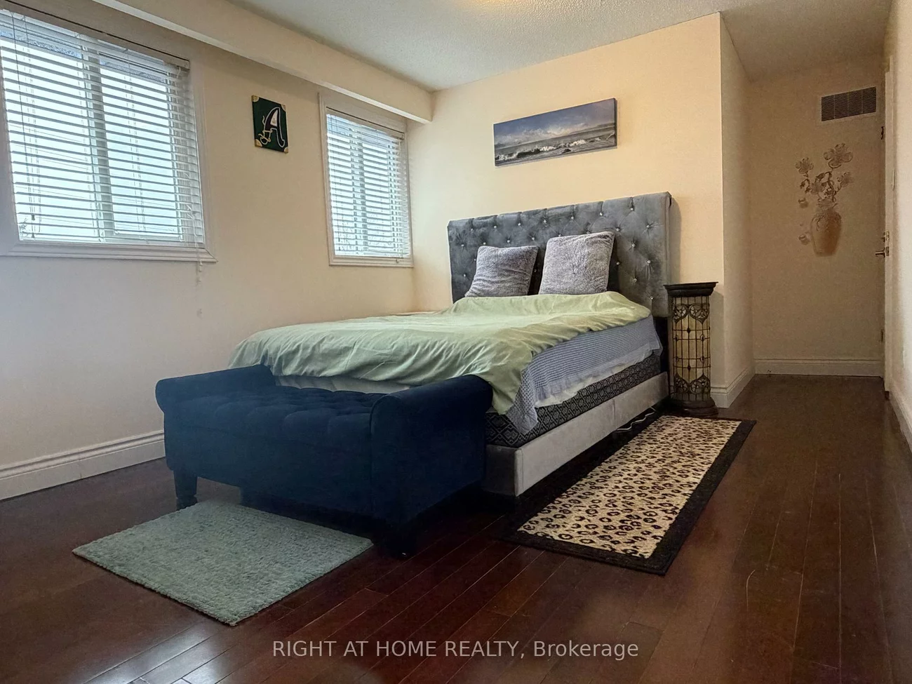 266, London, Bristol-London, Newmarket