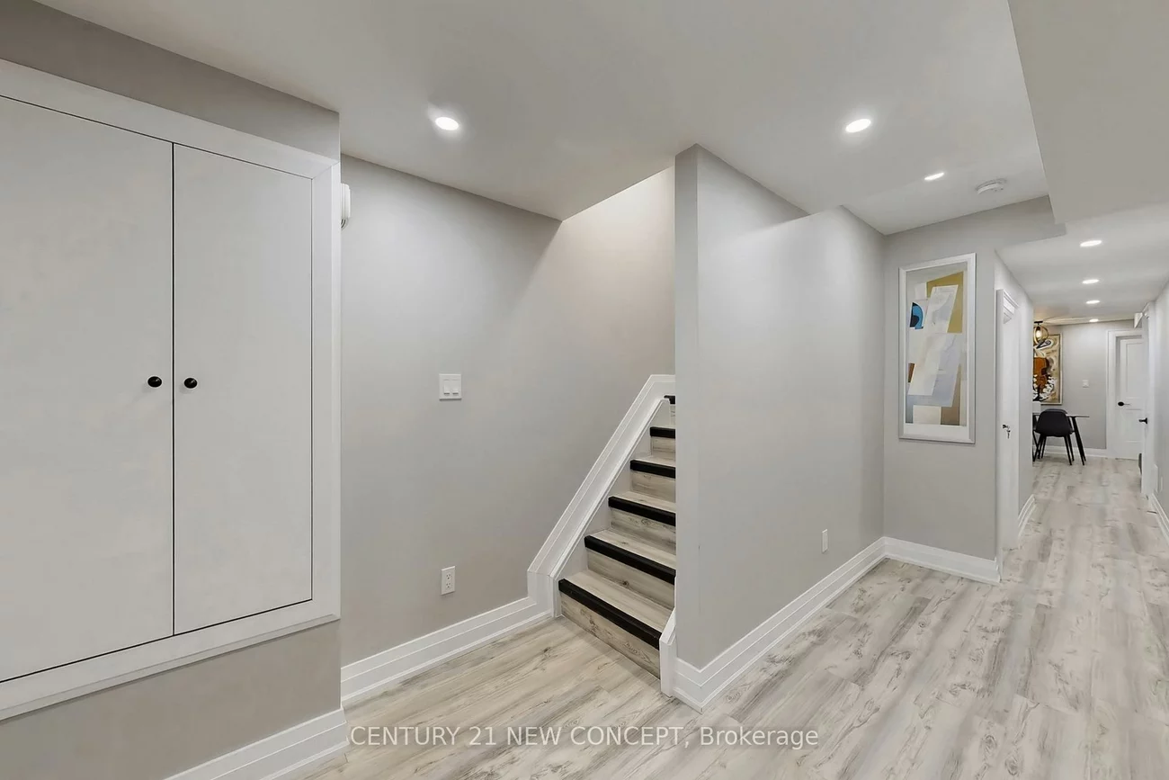 622, Sweetwater, Glenway Estates, Newmarket