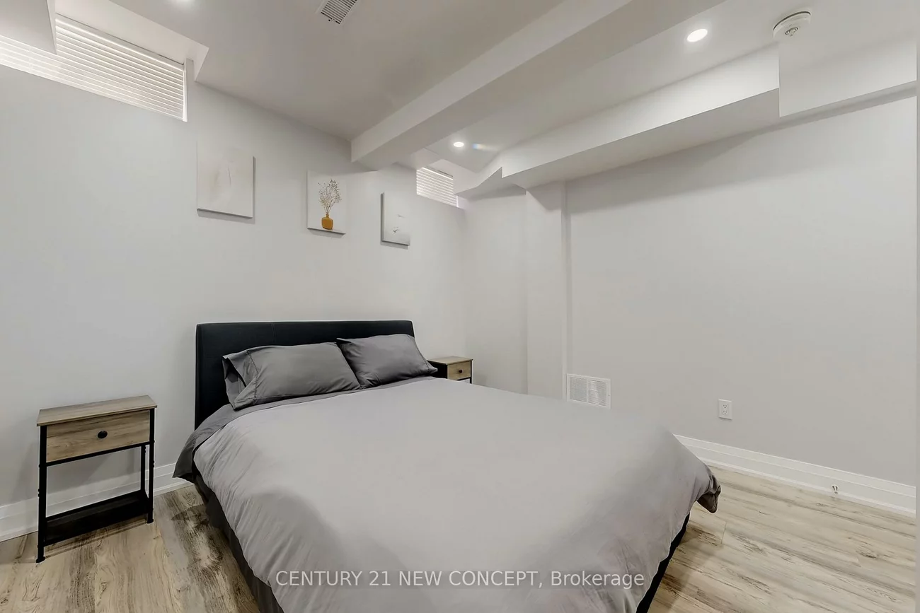 622, Sweetwater, Glenway Estates, Newmarket