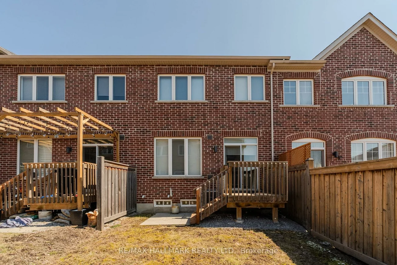 64, DUNDONALD, Glenway Estates, Newmarket