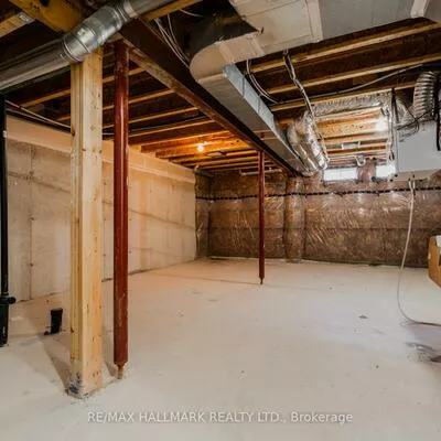 64, DUNDONALD, Glenway Estates, Newmarket