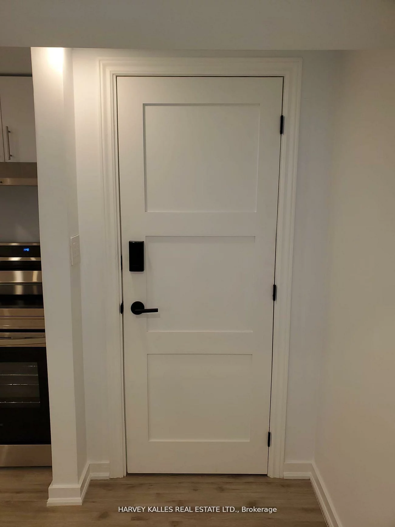 347, Ella, Central Newmarket, Newmarket