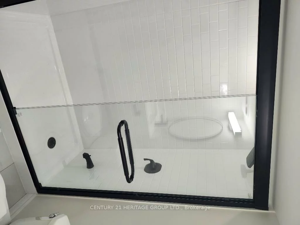 54, Gail Parks, Woodland Hill, Newmarket