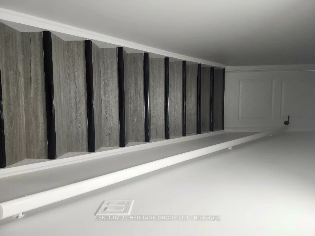 54, Gail Parks, Woodland Hill, Newmarket