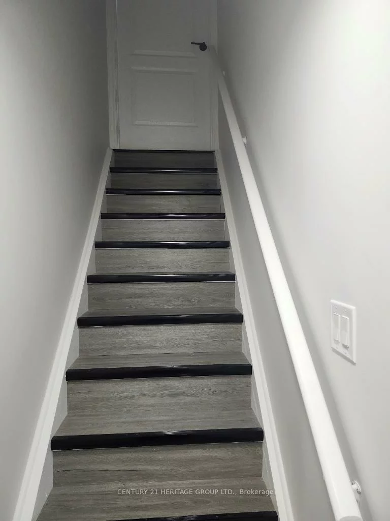 54, Gail Parks, Woodland Hill, Newmarket