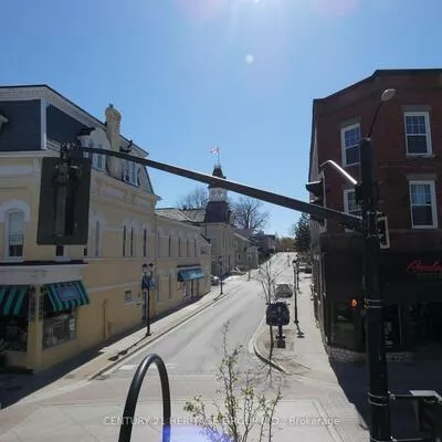 201, Main, Central Newmarket, Newmarket