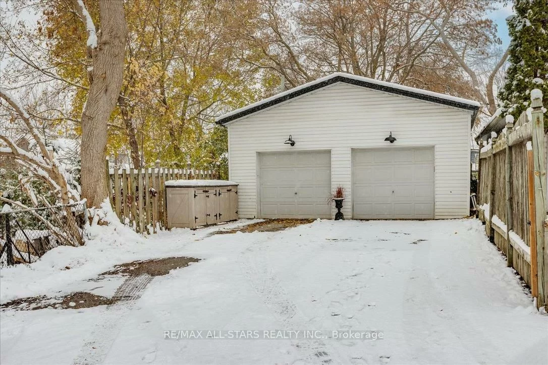 387, Ontario, Central Newmarket, Newmarket