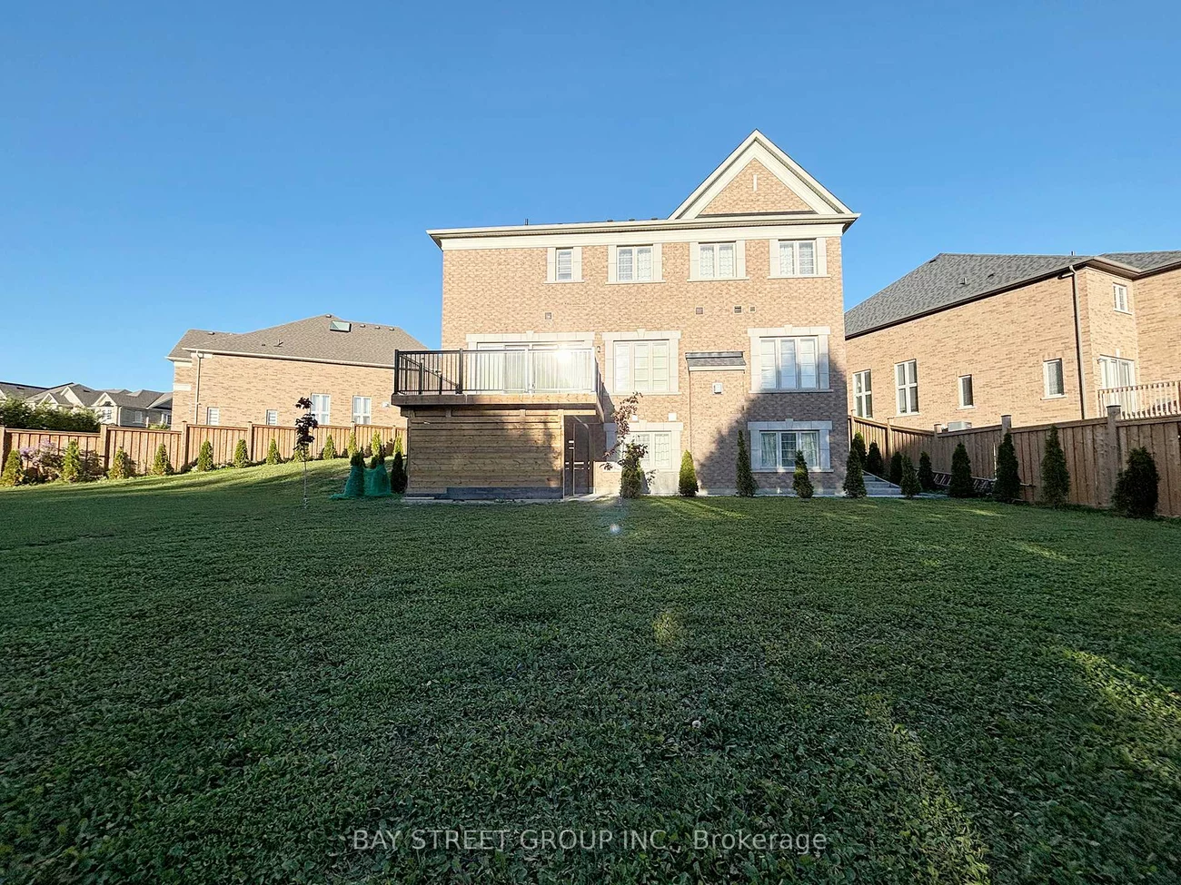 Bsmt 42, Brown, Glenway Estates, Newmarket