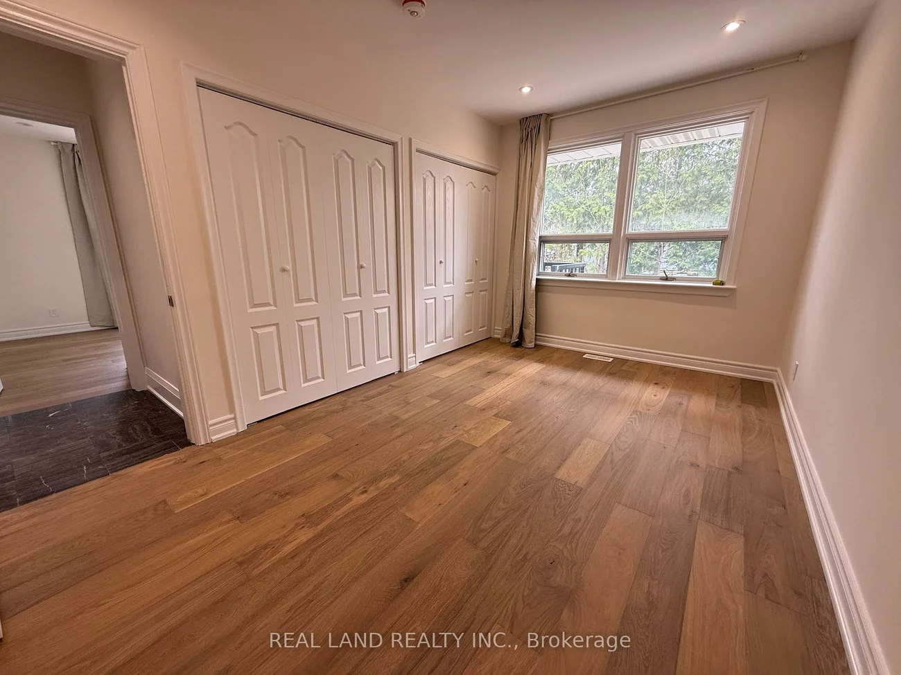 220, Millard, Central Newmarket, Newmarket
