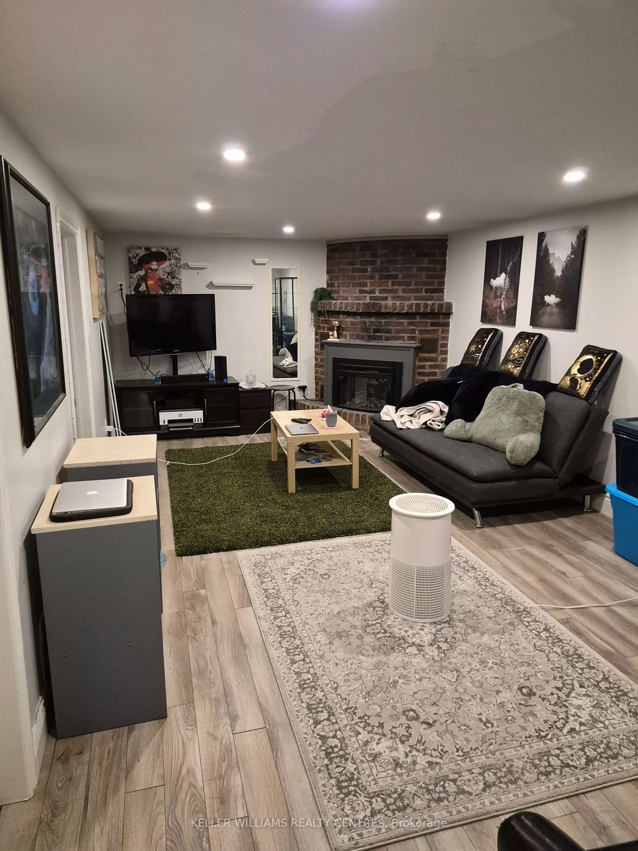 807, Greenfield, Huron Heights-Leslie Valley, Newmarket