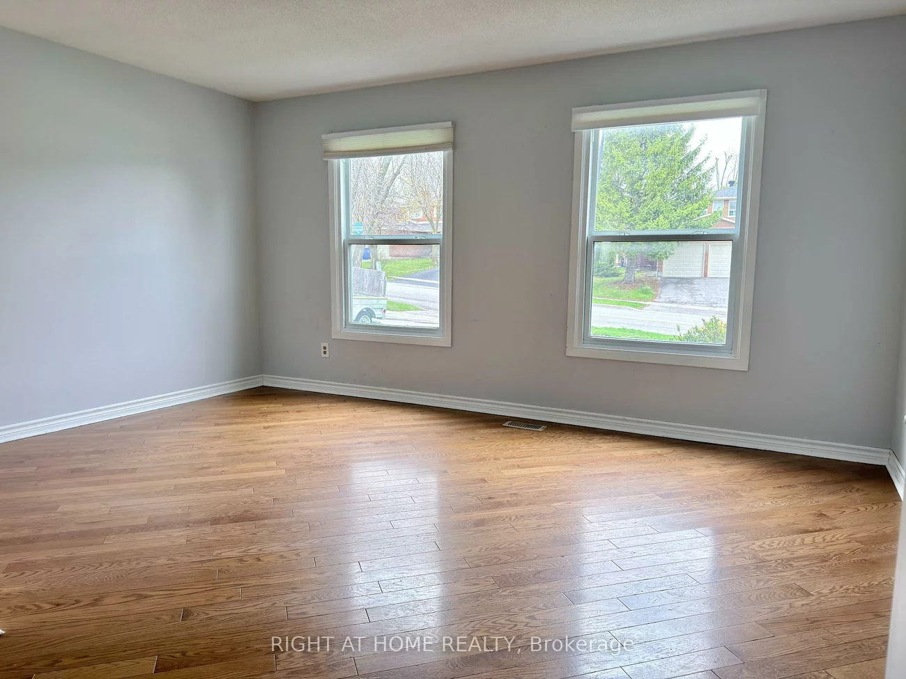 106, Carlson, Gorham-College Manor, Newmarket