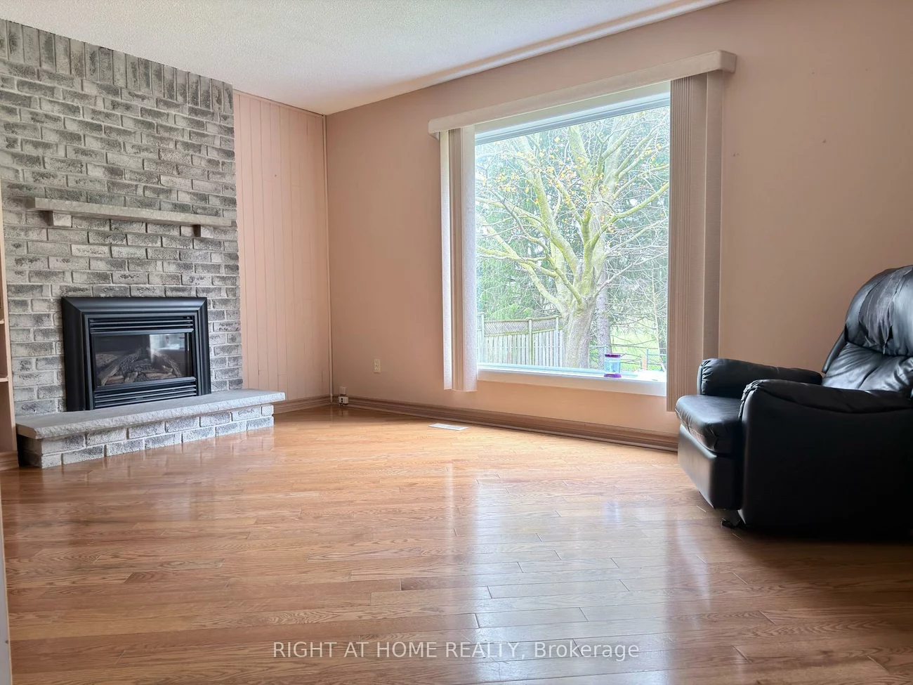 106, Carlson, Gorham-College Manor, Newmarket
