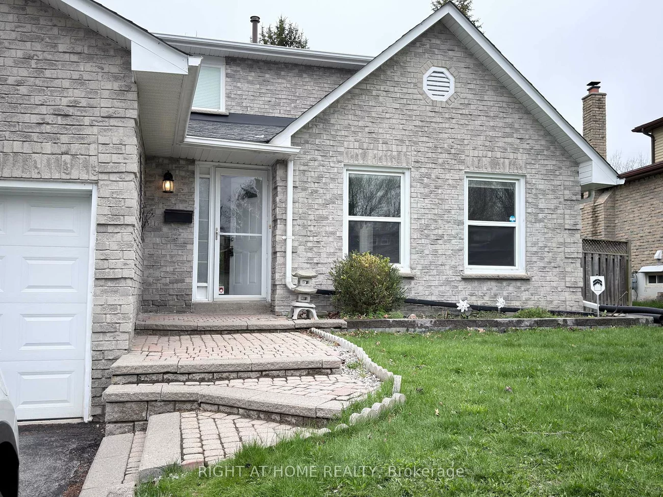 106, Carlson, Gorham-College Manor, Newmarket